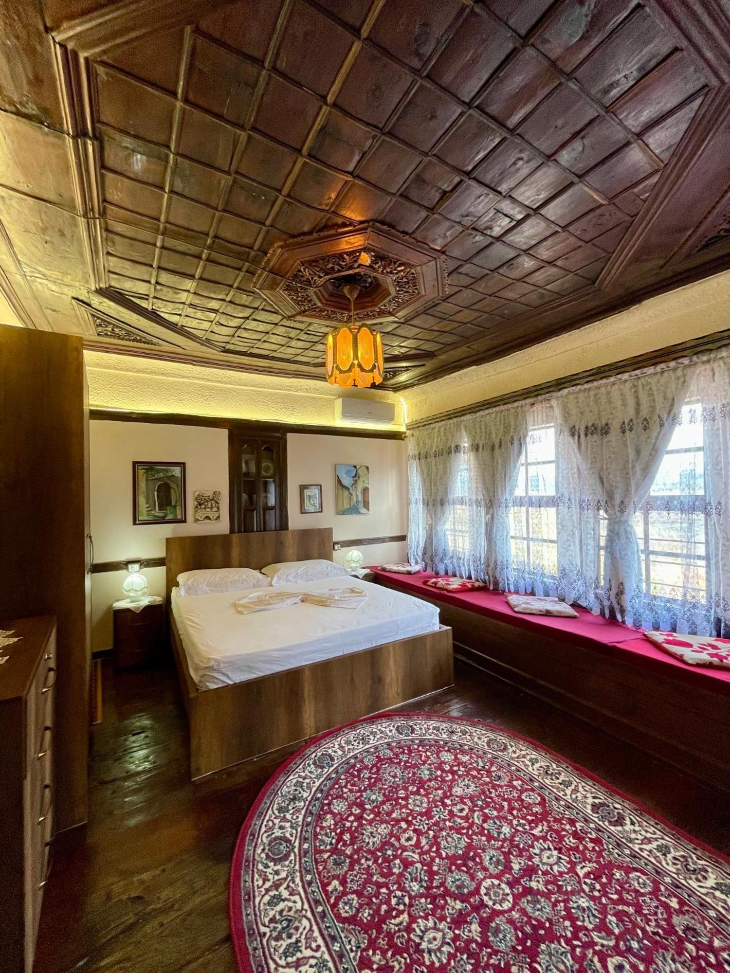 Restaurant & Guest House Semani Берат Номер фото